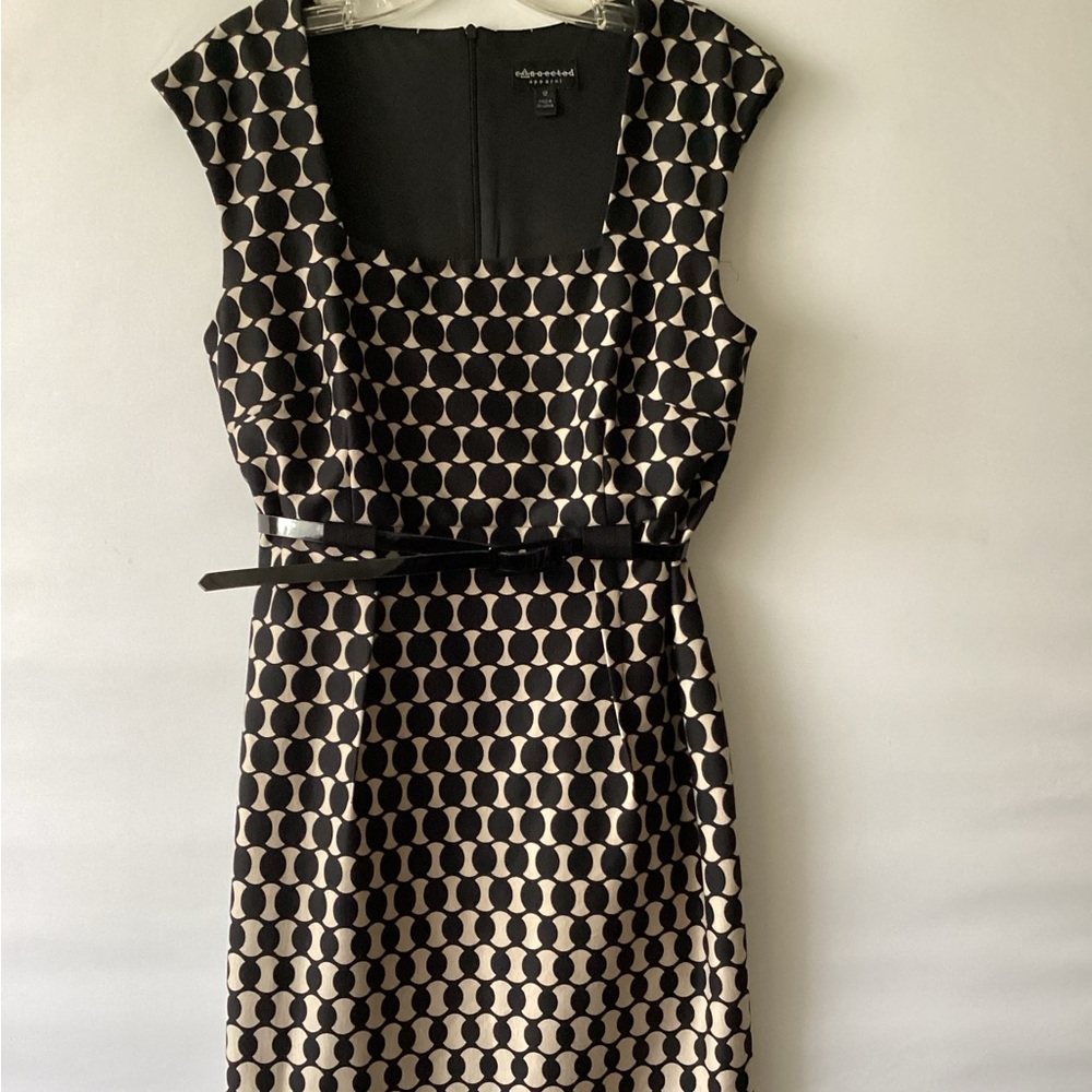 Connected Apparel Black and Cream sleeveless Geometric Dress